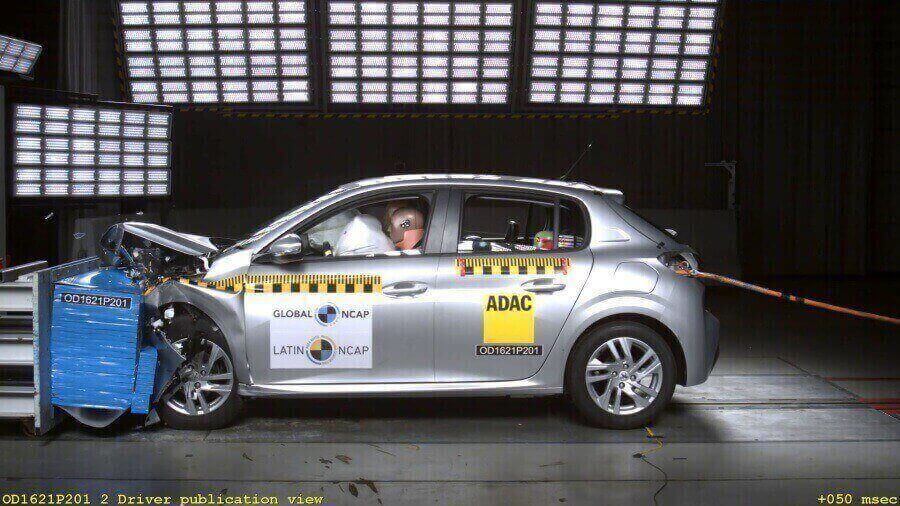 Foto de Peugeot 208 no teste da Latin NCAP | DOK